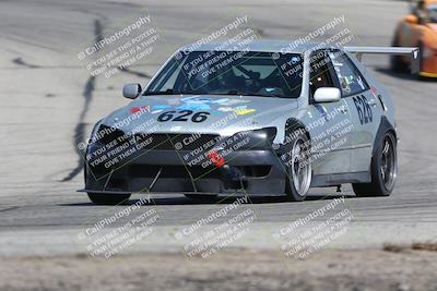 media/Sep-28-2025-24 Hours of Lemons (Sun) [[5dfe0e5f6e]]/12pm (Outside Grapevine)/